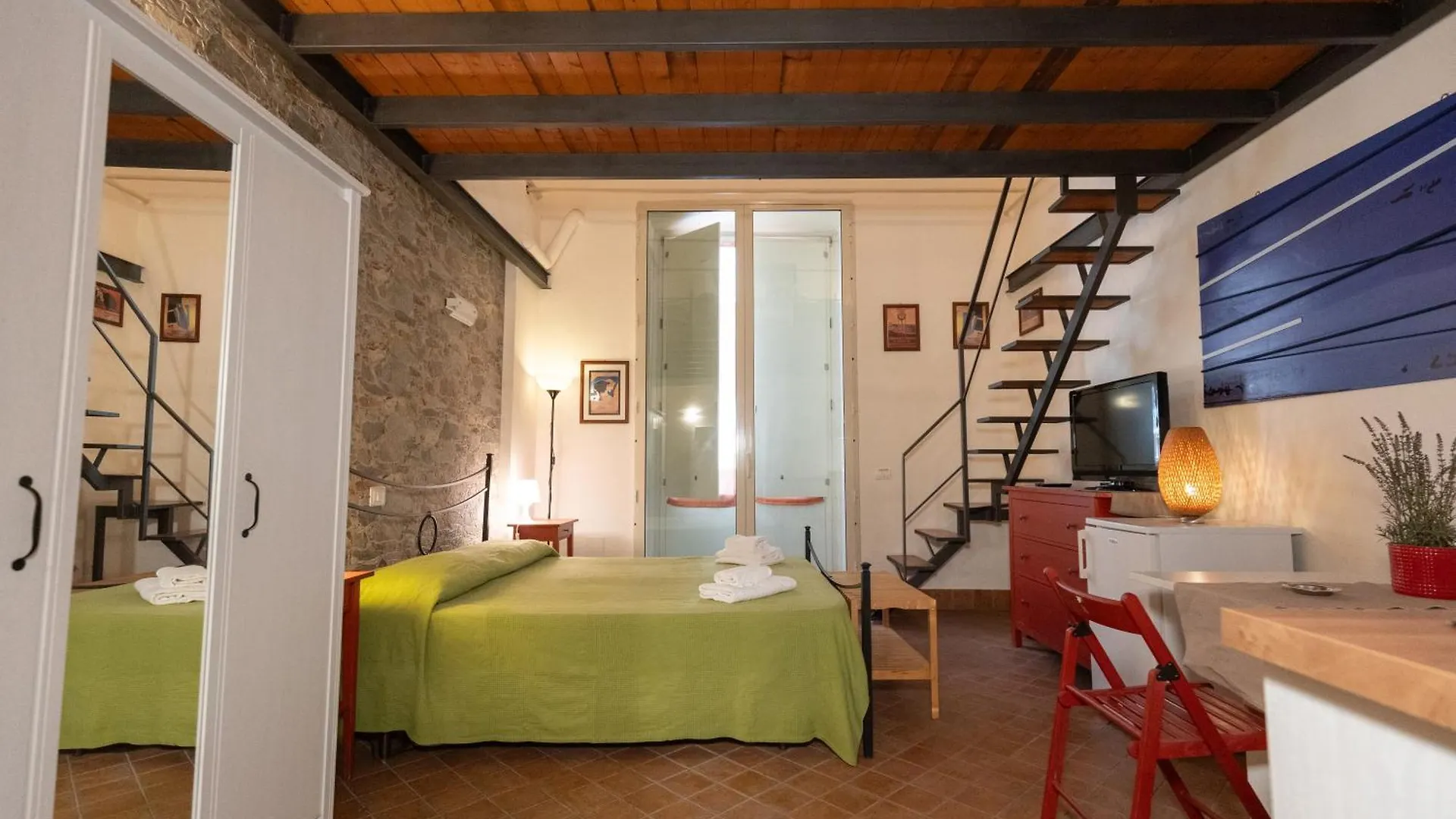 Amenano Apartments Itália