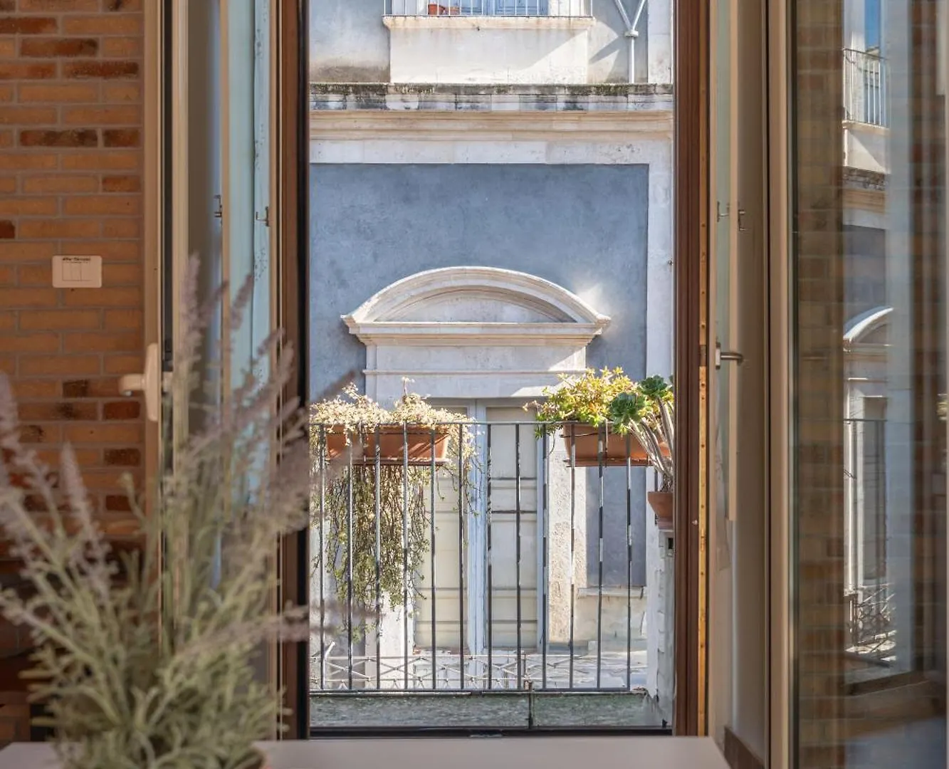 Amenano Bed & Breakfast 0*, CTA
